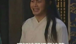 阿朱吃瓜爆料图片表情包,揭秘娱乐圈幕后故事